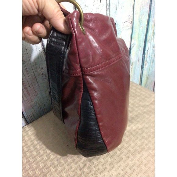 Vintage Bueno Bag Burgundy Black Leather Crossbody So Pretty! - Picture 6 of 16